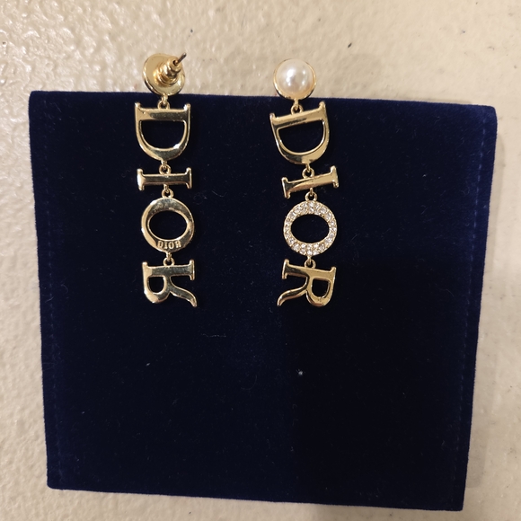 Dior Gold and Pearl Logo Earrings - Picture 2 of 5